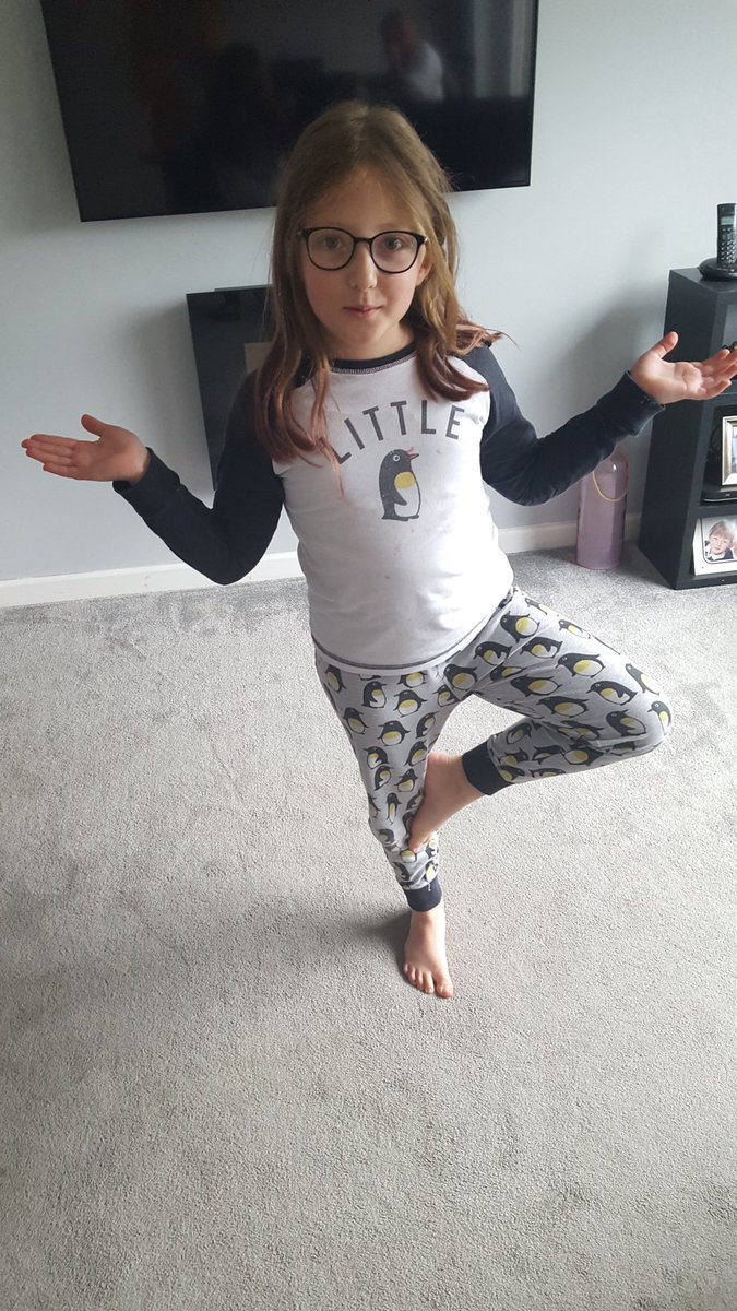 KingsfieldSch's tweet image. Super Squirrels were set the PE challenge yesterday to see who could use their core tummy muscles to hold the tree pose for the longest. Our winner, with an amazing 8 minutes was Jess! Well done! @ChildrenFirstLP
