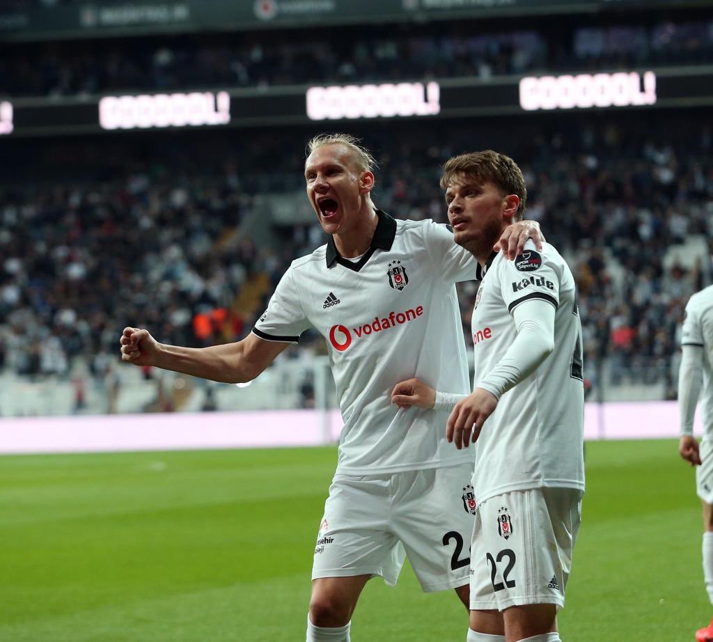 Happy Birthday Domagoj Vida, iyi ki do dun.   