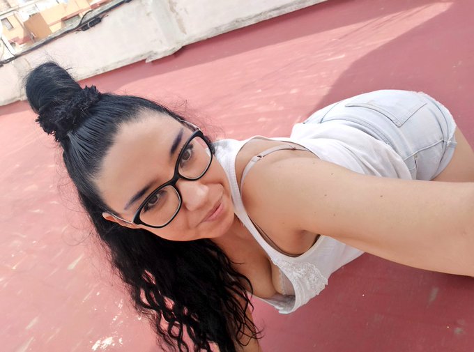 Hoy me e levantado con ganas de juerga!!!!! Me encanta jugar con vosotr@s, alguien se apunta????? https://t