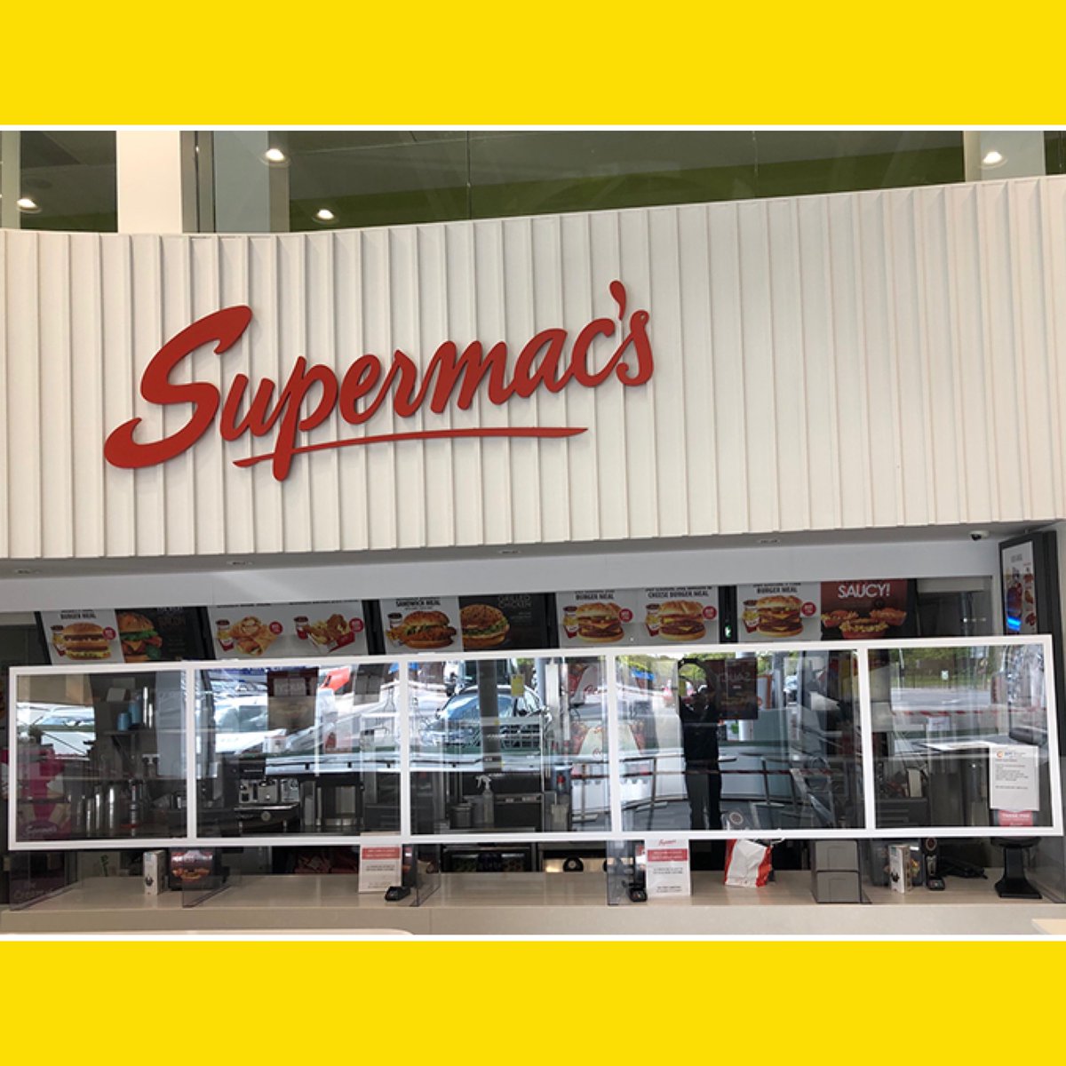 WeGetRetail's tweet image. Delivering the right 🦺 #StaySafeSolutions 🦺 for the safety of your company, your staff &amp;amp; your customers alike. Showcasing 'Hanging Screen Guard' installed for @SupermacsIRE @M3Mulhuddart @TheMaxolGroup Please contact our sales teams for more details at johnston-shopfitters.com