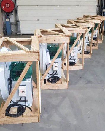 Leroy_Somer_en's tweet image. Thanks to its exhaustive technical knowledge of our products, our Partner Motoren Francoys was able to propose a suitable motor design with the front bearings blocked in position to drive centrifugal #fans via a direct shaft assembly. Rapid delivery #ExpressAvailability service.