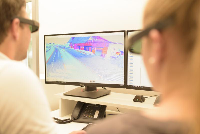 mapsgrunder's tweet photo. Als Komplettanbieter für Vermessungsdienstleistungen bietet die Grunder Ingenieure AG mehr als nur einen attraktiven Online Viewer für 3D Mobile Mapping Daten. Die Mehrfachnutzung der 3D-Geodaten ist der Schlüssel für Kosteneinsparungen und eine effiziente Projekteabwicklung. https://t.co/0nwj698UeI