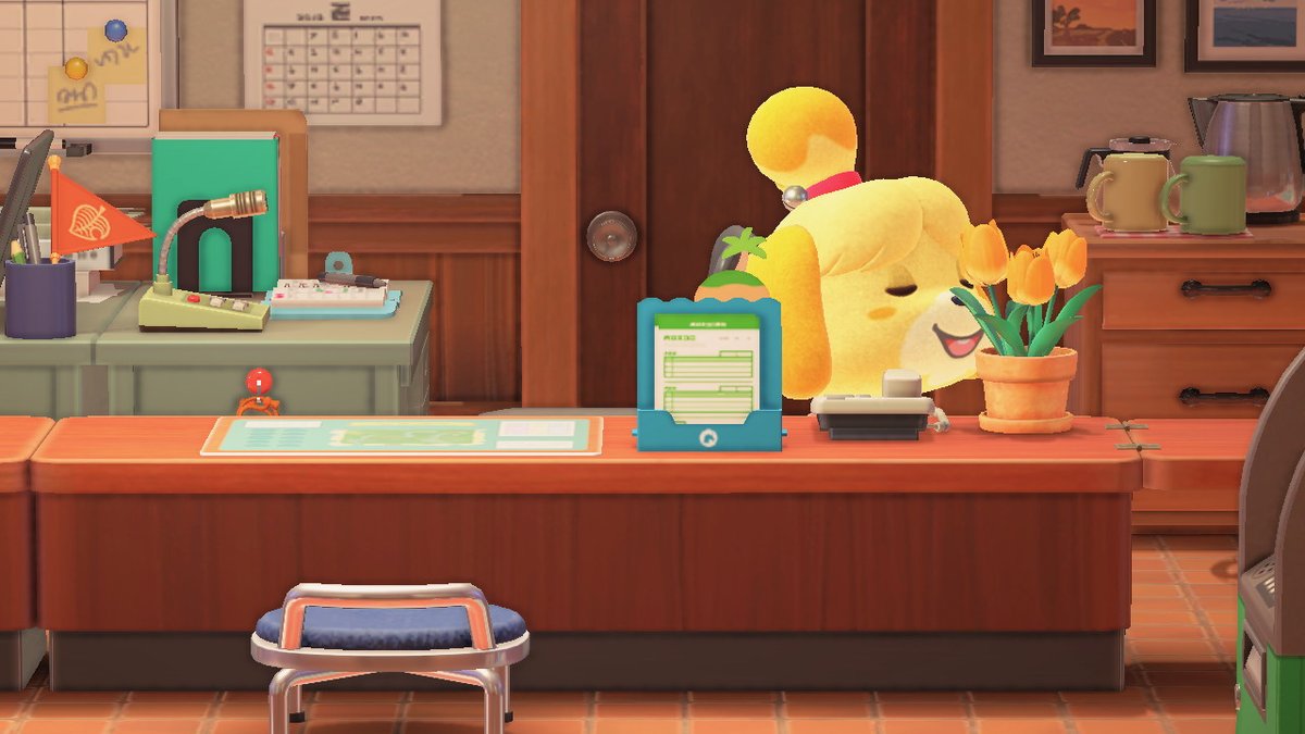 Isabelle was watering the flowers at her desk and the good sis is GONE off that good good! 