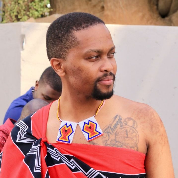 sizzlang's tweet image. #NewProfilePic