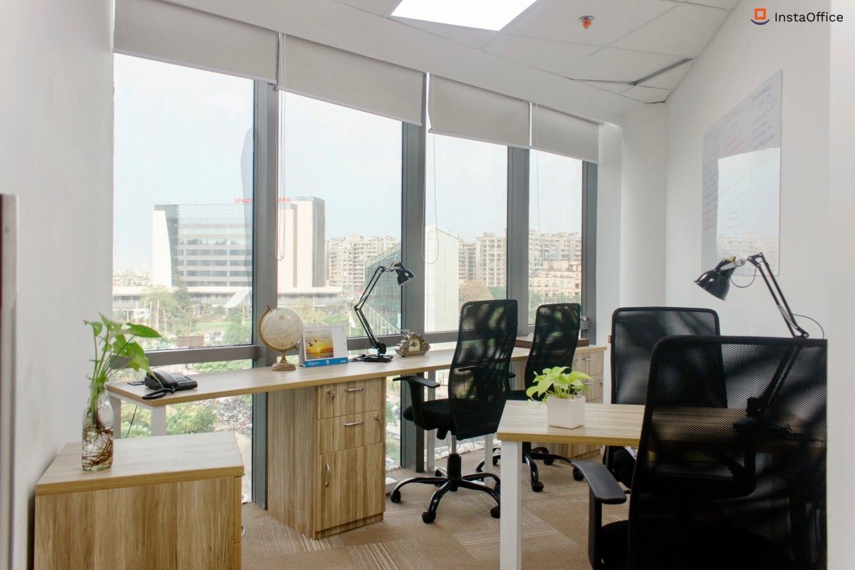 InstaOfficeapp's tweet photo. A comfy workplace that will help you keep your laziness aside and focus on the brighter side of your work keeping you productive at all times. 😇
#workspaceoftheday #instaoffice #productiveworkspaces https://t.co/CrxrBStQJO