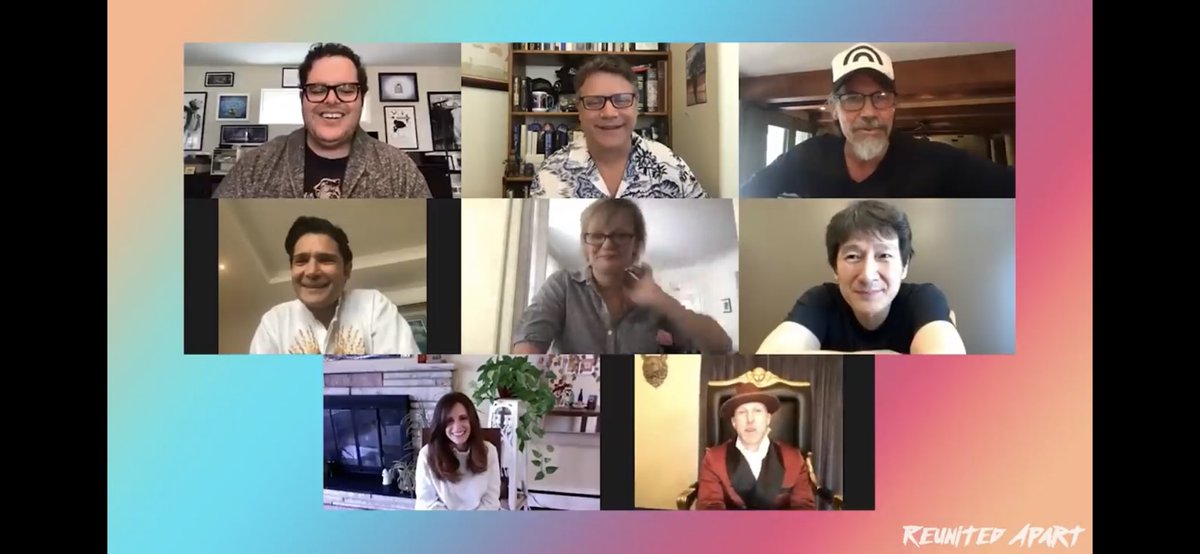 Kapi On Twitter アナ雪のオラフの声優 左上 さんがチャリティの一環として 自身のyoutubeチャンネルで再集合呼びかけて もうさぁ 泣いちゃうよねー グーニーズ The Goonies Are Back Reunited Apart With Josh Gad Https T Co Opxsdnm59b Youtube