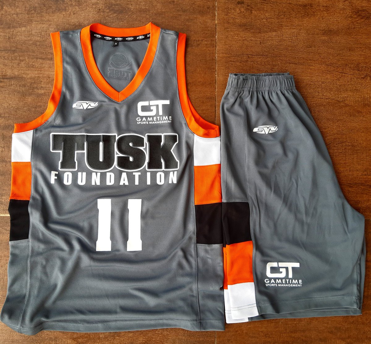 clockwork_brand's tweet photo. Custom means CUSTOM😎
#JERSEYSWEETNESS https://t.co/OhLhYV7qeH