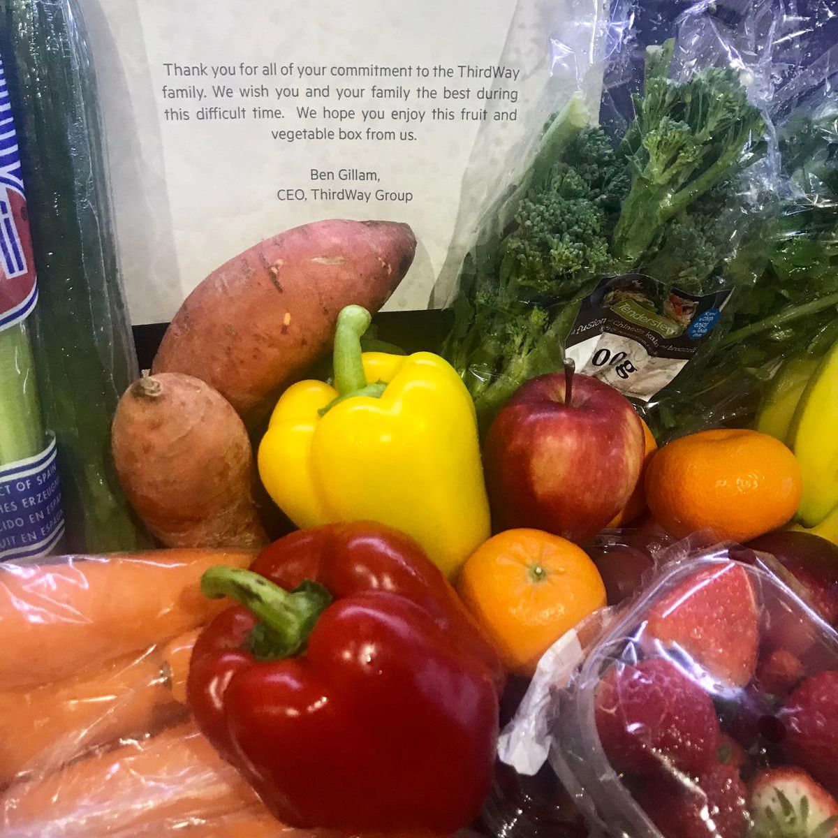 wearethirdway's tweet photo. This week weโre sending HRVSTfoods fruit and vegetable boxes to our whole team โ theyโre super healthy & packed full of vitamins, minerals and antioxidants to boost immunity. We thought weโd make life a little easier #makelifework #wellnesswednesday #employeewellbeing https://t.co/lGNlhQJfQT