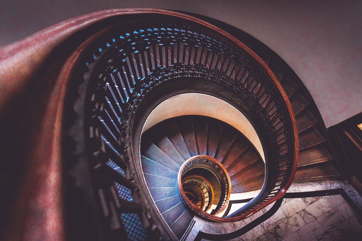 AnalyticsPeople's tweet photo. 'Learning curves ' by Kevin Gray https://t.co/ddaZmNPPES #data #analytics #digitalauthor @kevinsgray999 https://t.co/olSIt5EFCX
