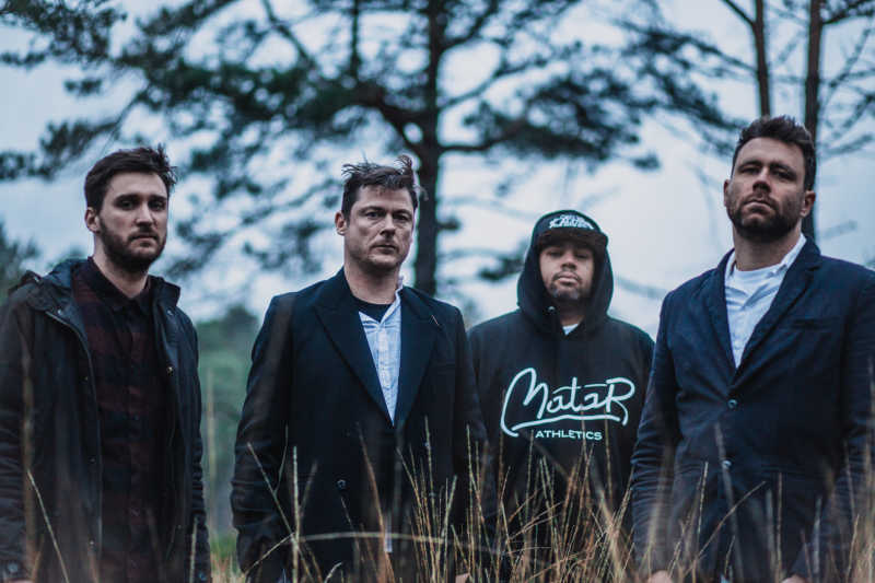 #bear – Online il video di “Gutter Love” 
suffermagazine.com/bear-online-il…
#recensione di "Propaganda" e #intervista esclusiva sul numero 20 di #SufferMusicMag!
suffermagazine.com/suffer-music-m… (Free PDF)
issuu.com/suffermusicmag… (Online)
calameo.com/read/005353437… (Online)