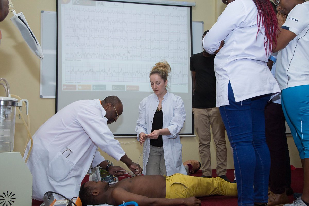 kiraswissclinic's tweet photo. L’équipe de KIRA HOSPITAL est attristée par la disparition du Dr Nicolas MANGBAU que nous avions eu l’honneur de recevoir dans le cadre du partenariat MNS Belgique-KIRA HOSPITAL. Nos sincères condoléances à sa famille ainsi qu’à ses collègues.#MNS_ASBLBelgique #AMUCAB #KiraHosp https://t.co/WojDWoa5oI