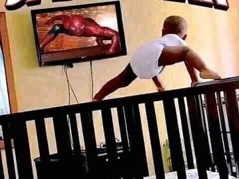 Queenhaizelgh's tweet photo. This how i've been watching you'll female artists showing off 😆😆😆😆..... #fakers #pretenders 😂😂😂 #QueenHaizel 💚💚💚💚 https://t.co/Xq7YiJX5Rg