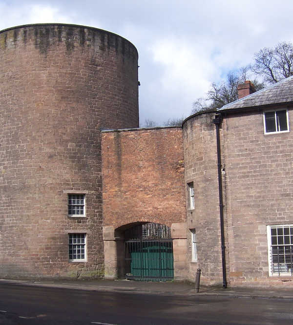8/  @CromfordMills Richard Arkwright’s first mill built in 1771. Badly damaged by fire in 1929 and by later alterations. Purchased by The Arkwright Society in 1979 they have since restored and bought back into use many of the UNESCO World Heritage Site’s buildings.