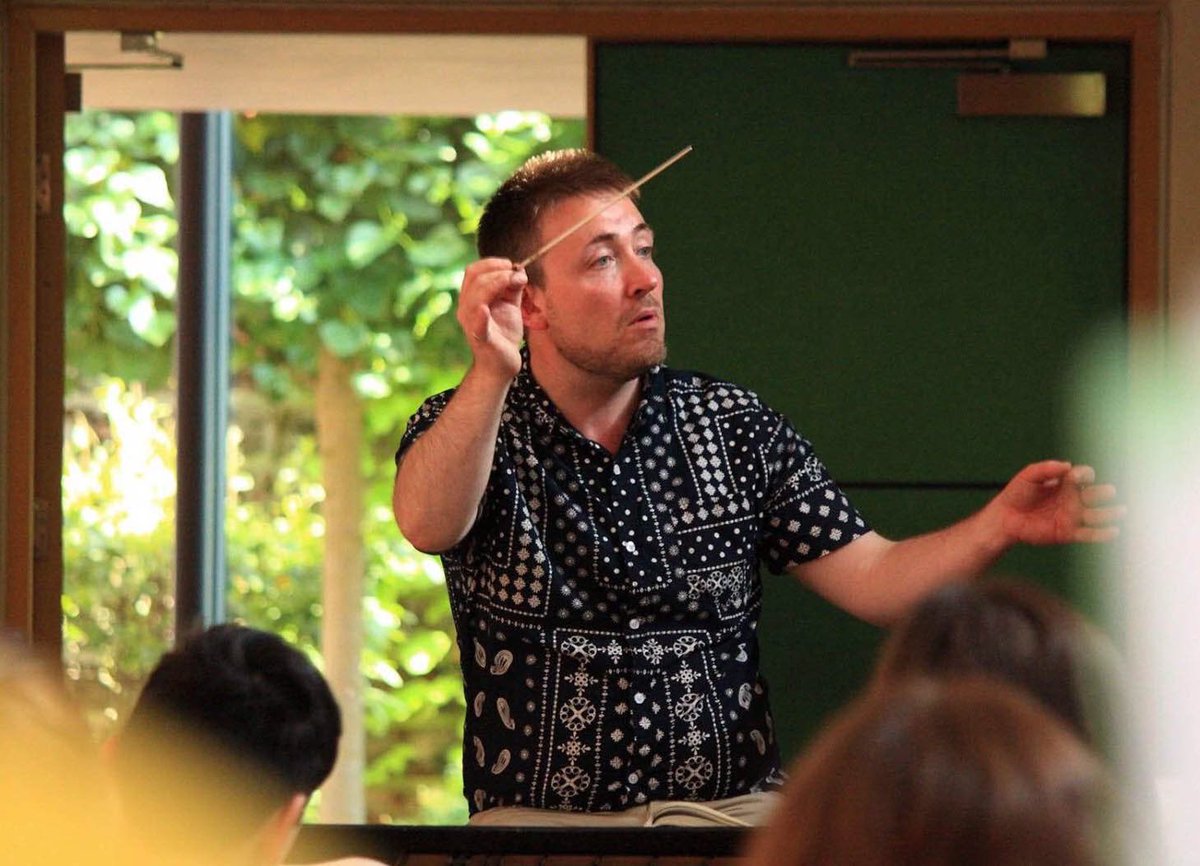 SASO conductor <a href="/Tomhammondmusic/">Tom Hammond</a>
 talks about creative life under lockdown <a href="/radioverulam/">radioverulam</a>
 (96.2FM) tonight c.7.50pm. Alternatively: dropbox.com/s/gyd1vdowu0vq…