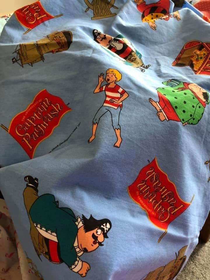 GM_scrubberbees's tweet photo. Ready for delivery: 103 beautiful scrub bags made by the wonderful Evie! These are so bright and cheerful, and we know they'll be loved by our #nhsheroes 💙 (we are especially in love with the Captain Pugwash bags 🤩🤩) #sewforthenhs #captainpugwash https://t.co/VDEigiMg8U