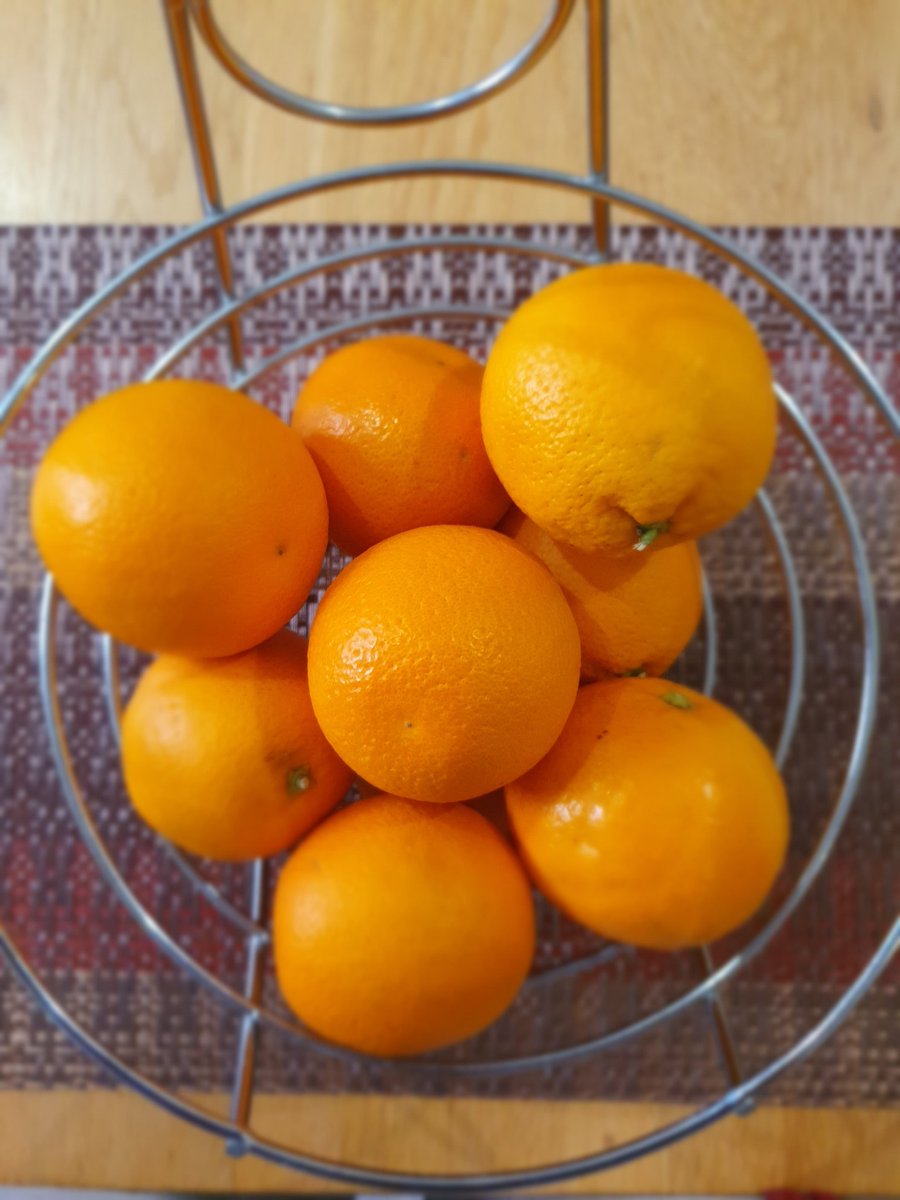 English_bahen's tweet photo. Saffron is good for health. My favourite are oranges and my Ishta is Kesari (Saffron) Nandan Hanumanji. @cyberabadpolice try Hanuman Chalisa jap. Gives Buddhi and Bal. Rajput Regt and Bihar Regt of Indian Army Istha is also Hanumanji 🙏
#WeStandWithSkinDoctor @theskindoctor13 https://t.co/OhhSxsVCwB