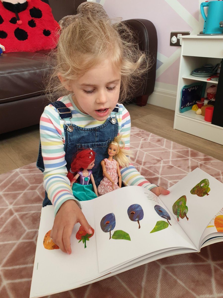 LonghillPrimary's tweet image. Miss Tilly had been caught reading 'The Very Hungry Caterpillar' to her doll friends. She is a superb storyteller! We wonder who will be next to #getcaughtreading? #LPSHull #EYFSReading #StayHomeSaveLives