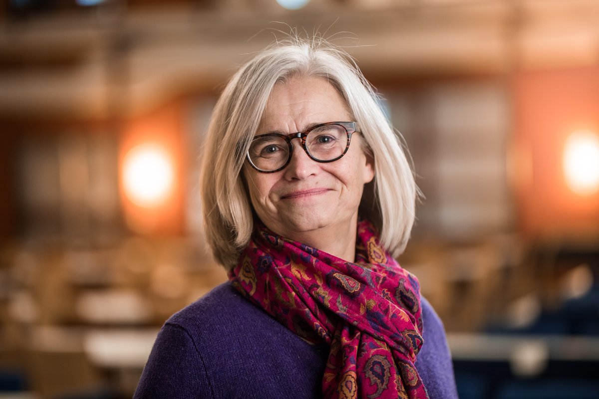 Pia Kinhult väljer att lämna Krinovas styrelse den siste april. ”Den verksamhet som Krinova driver är verkligen något för Kristianstad att vara stolt över. Få kan visa upp något motsvarande. Dessutom vågar de mäta effekterna av sina insatser” krinova.se/nyheter/halsni…