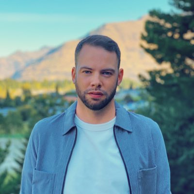 🙋🏻‍♂️ #NewProfilePic
