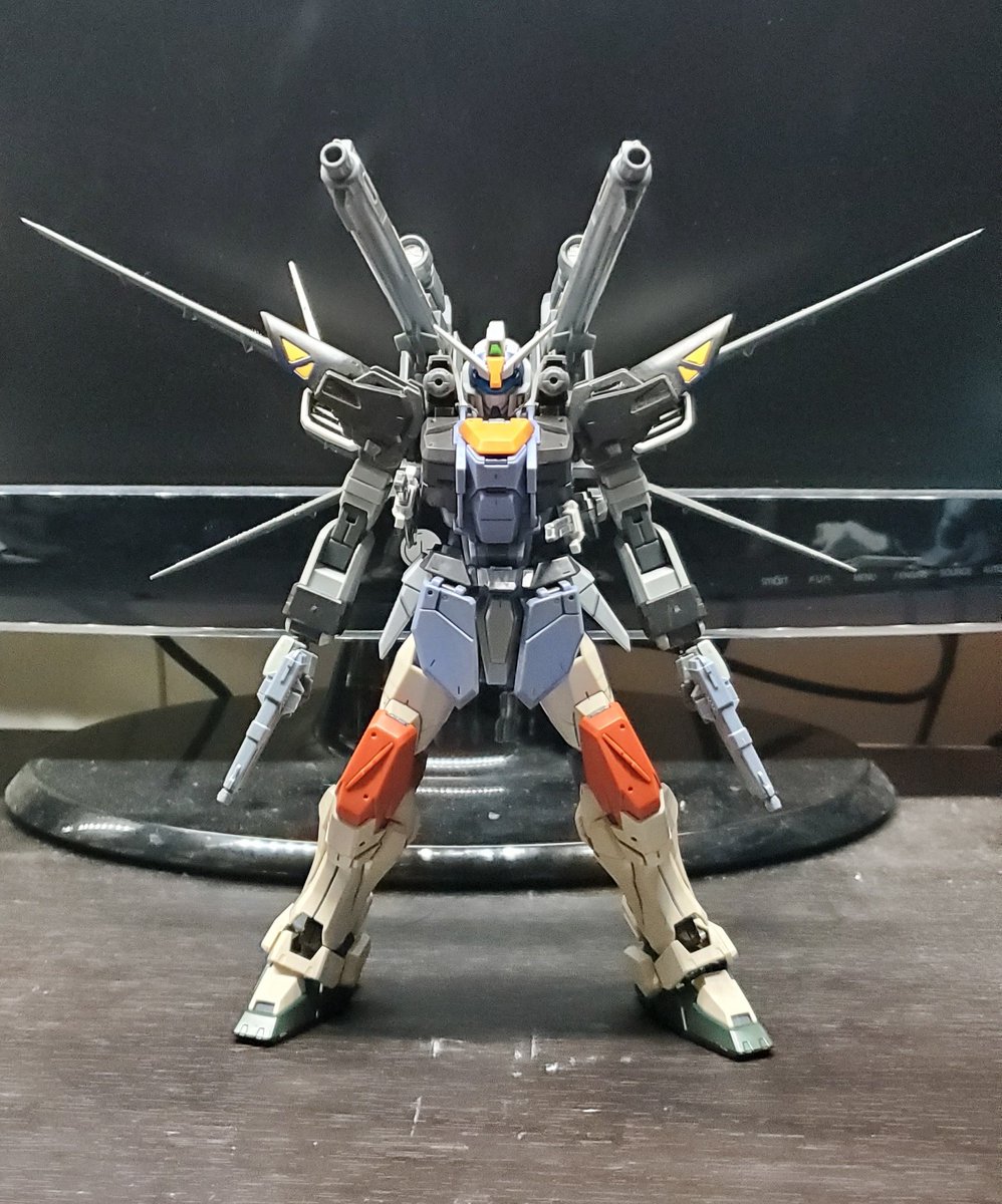 تويتر レイんぼー على تويتر 余り物のseed系msで10分 ミキシング 規格が一緒だから組み込みやすさ抜群だな 笑 頭 デュエルガンダム 胴体 デュエルガンダム 腕 ストライクノワール 腰 デュエルガンダム 脚 バスターガンダム 背部 ストライクルージュ Iwsp装備