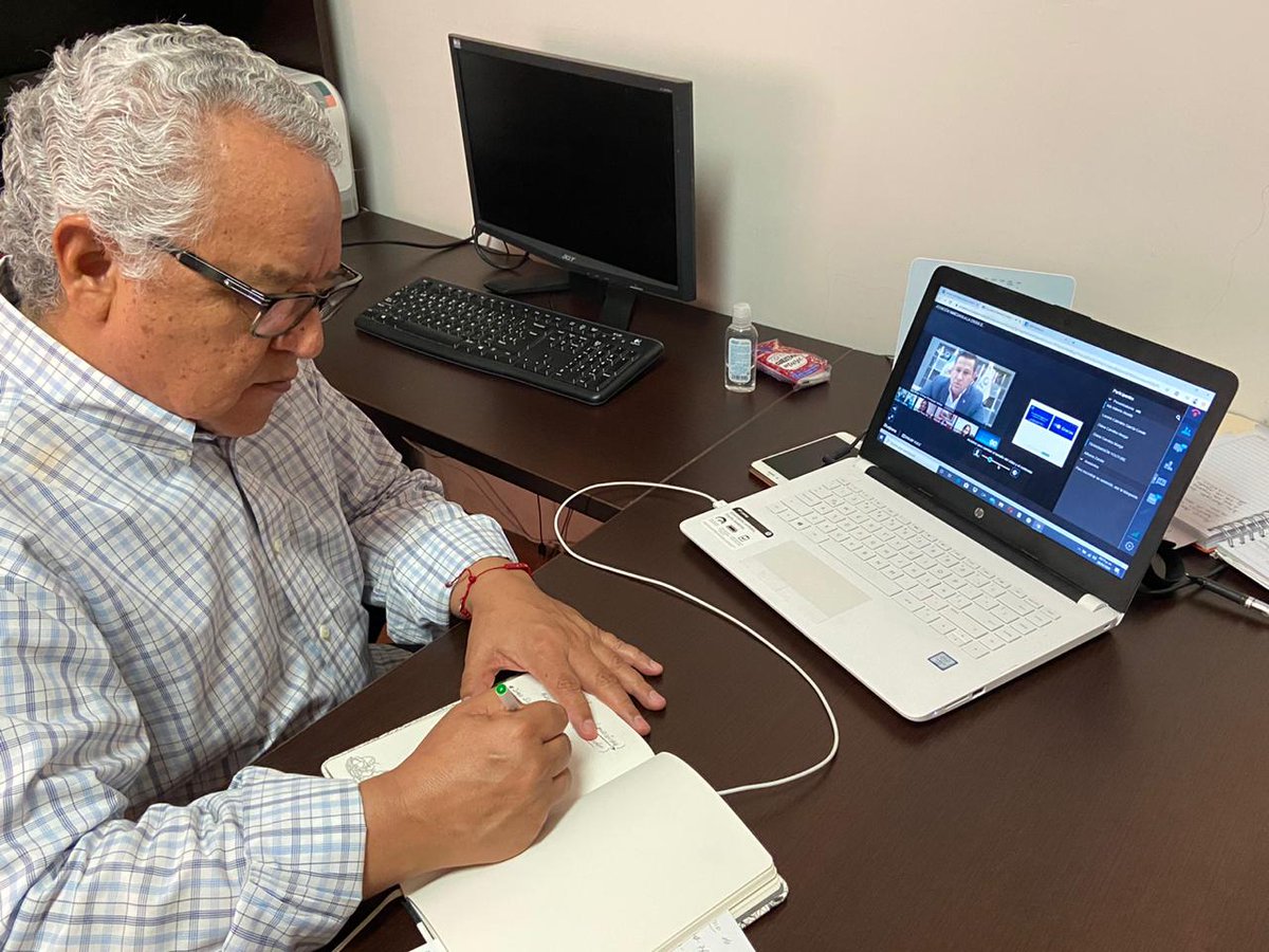 SEDERCOAH's tweet photo. Secretario @flores_mendez en sesión virtual de la mesa de trabajo “Atención inmediata a la crisis de las micro y pequeñas empresas” coordinada por @enoch_cfz Presidente Nacional de @CANACINTRAMex @mrikelme @cceoficialmx #FuerteCoahuilaEs https://t.co/1GXcsp0Z13