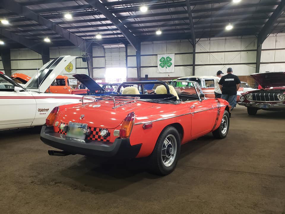 "I now tag along to the car shows with my husband, but now he has to polish his own car because I'm too busy fussing over mine!"

Read more about Samantha M.'s MGB journey here:  ow.ly/mNHx50zjx6V

#MGB #MG #BritishSportsCar