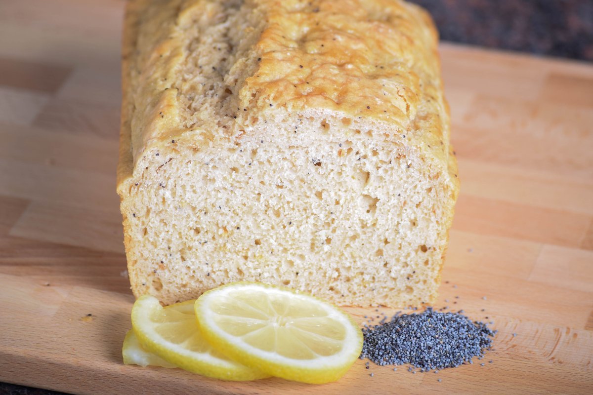 onetmixcraft's tweet photo. Itching to bake? Feeling jelly seeing all the bread photos on Instagram? Order some mixes online and let others feel jelly of your fresh hot loaf of Lemon Poppy Seed bread that only took an hour. No yeast needed! Bonus points for using local beer. #shoplocal #breadresponsibly https://t.co/X6lThkSwwc