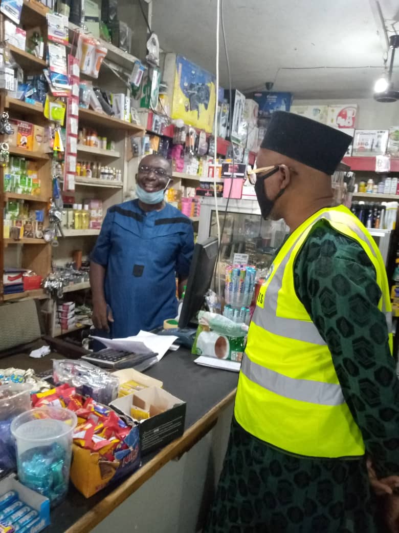 NigerPHEOC's tweet photo. Environmental Health Officers visits to Commercial Banks, Supermarkets in Minna and its environ to sensitize the leadership of the institutions on Infection Prevention and Control (IPC) measures. https://t.co/QVirKCp5pb