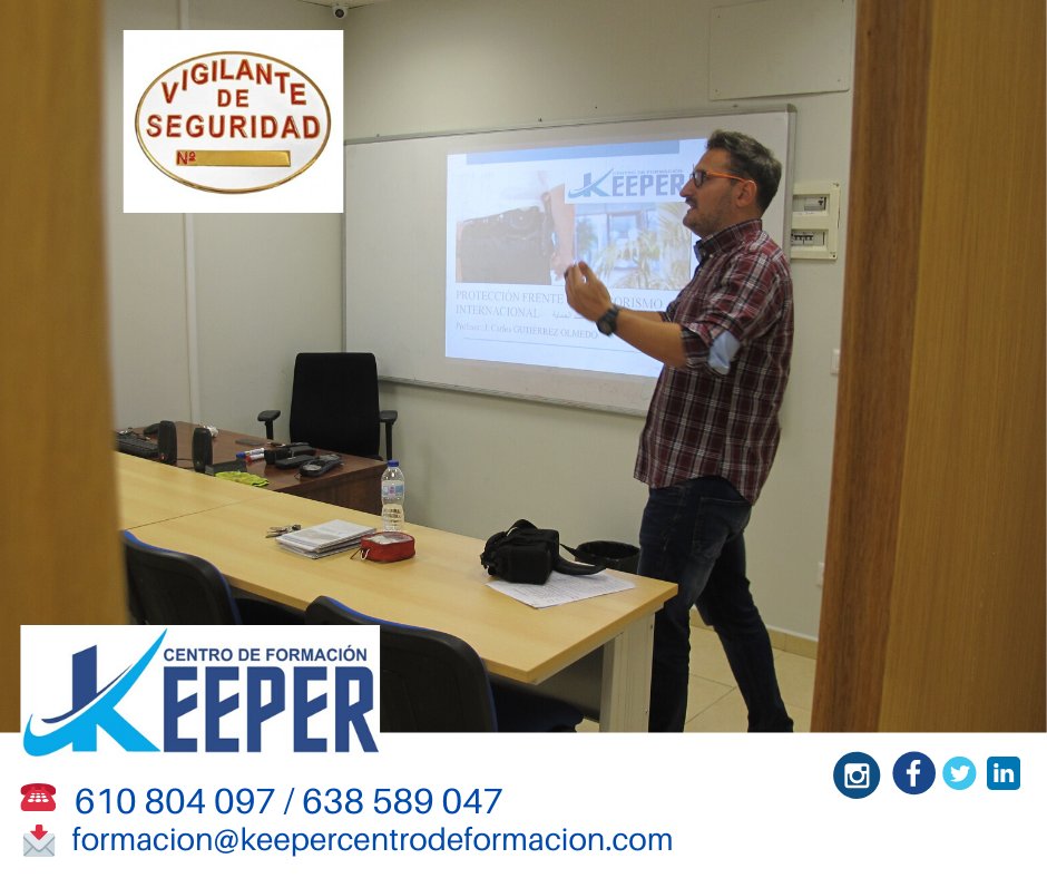 keeperformacion's tweet photo. 📢Los cursos de actualización y especialización para #VigilanteDeSeguridad tendrán que ser a distancia durante el resto de 2020, así que estamos preparándolos‼️

Contacta con nosotros‼️👇👇👇
📩formacion@keepercentrodeformacion.com
☎️638 589 047 – 610 804 097 https://t.co/ohwxQR2Ty6