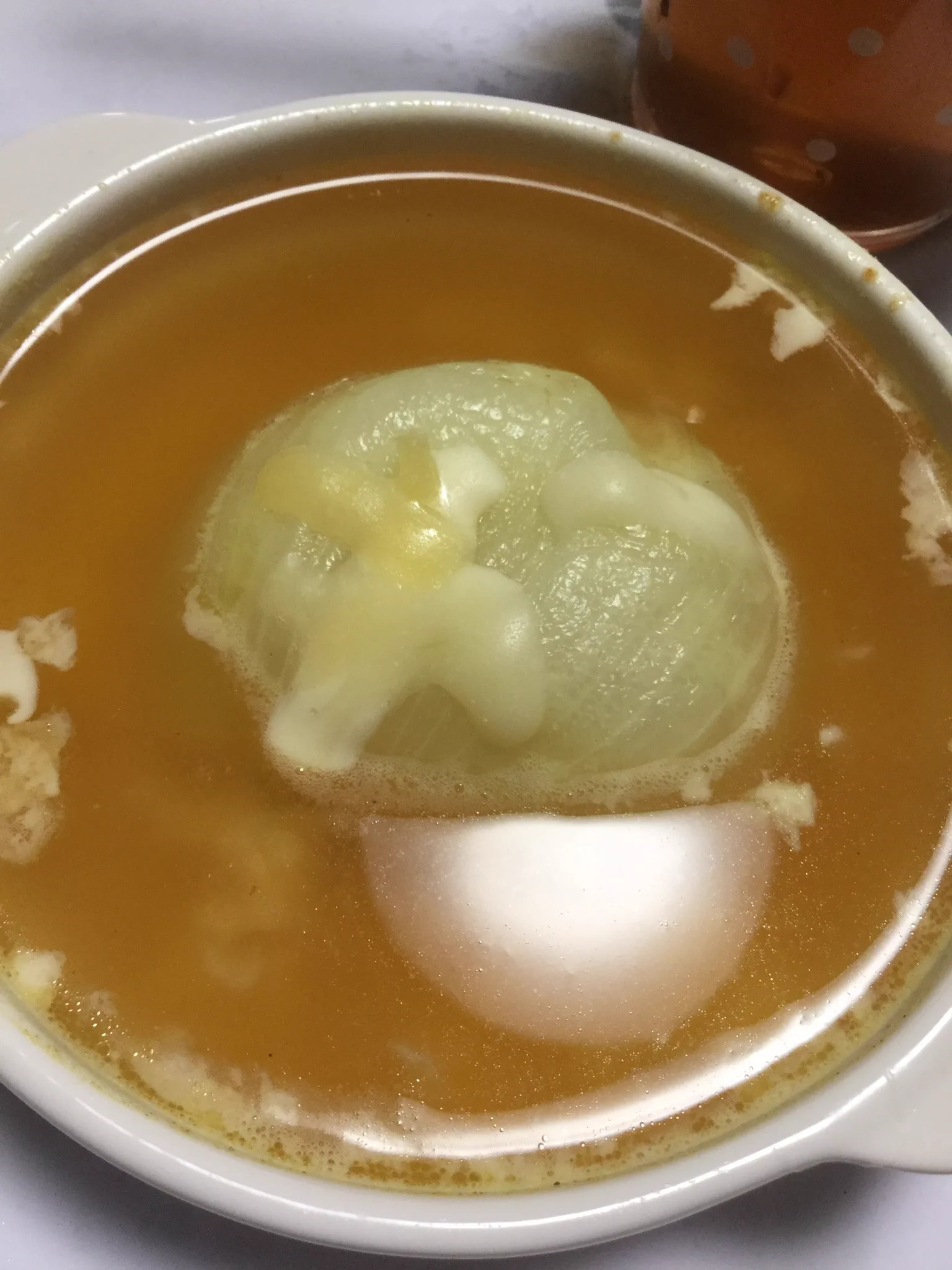 @ore825 玉ねぎ食べなさすぎてネギ坊主三つ育ってたけど
これなら消費できそうです！
じゃがいもも何個か残ってるので
じゃがいも一個まるまる使えるような
レンジレシピがあれば教えていただきたいです… 
