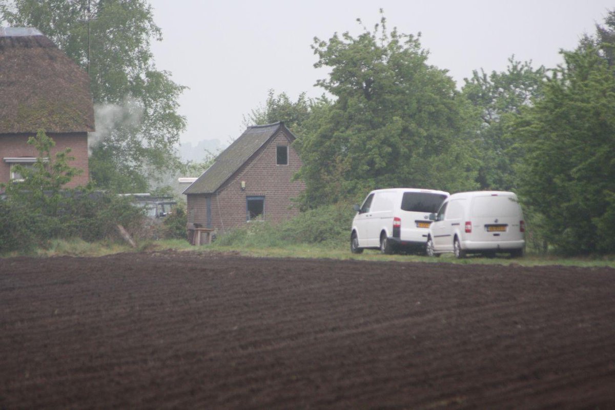 UPDATE: Politie zoekt getuigen van dubbele woningoverval in Schalkhaar .