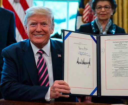 Doctors’ hilarious replies to Trump’s suggestion that bleach might cure #coronavirus… bit.ly/2SjHSTQ