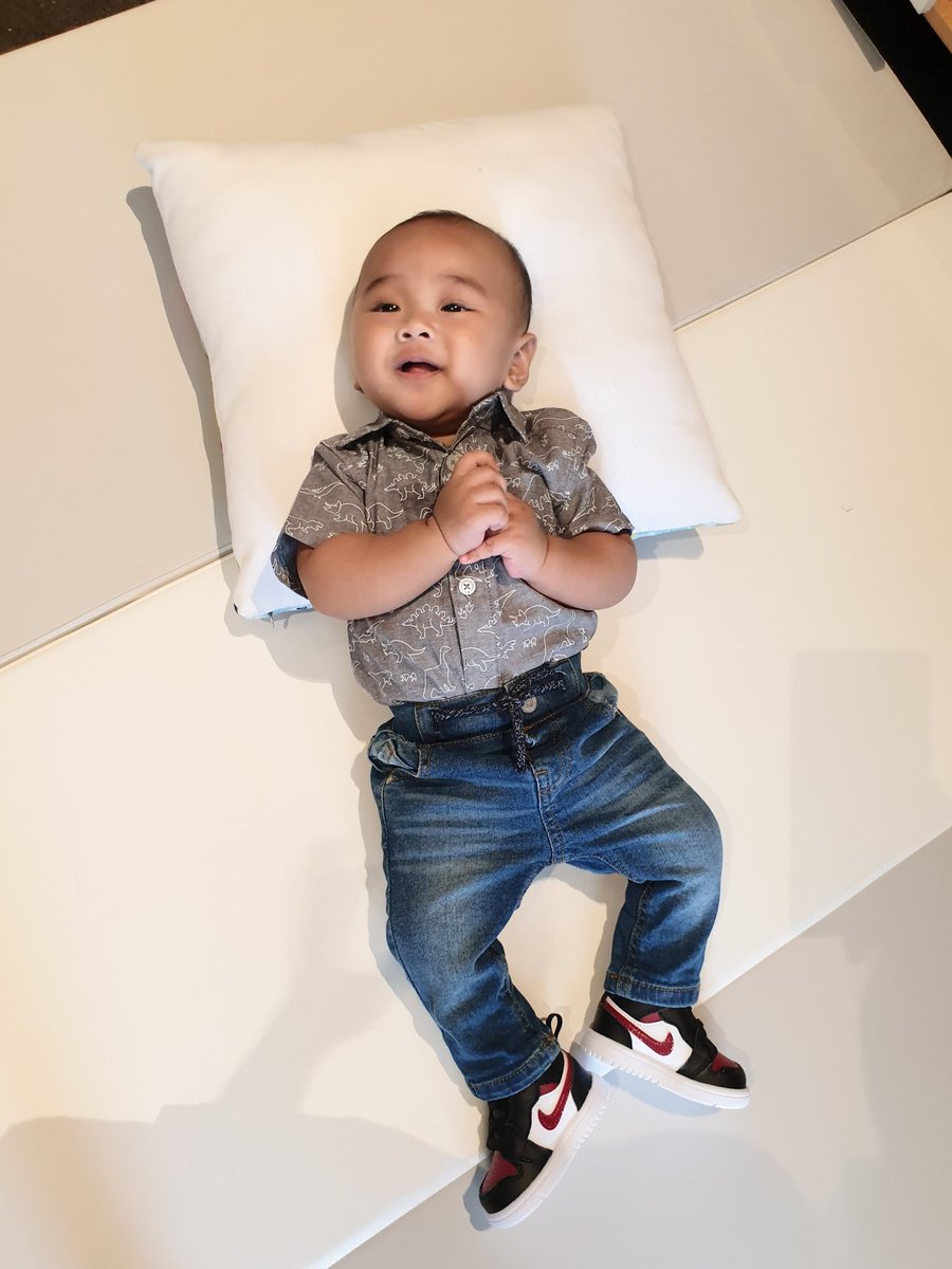 ExolMommy's tweet image. We heard that Jongdae's baby is a girl! My Baby Kai got excited and dressed up..."mom, can we visit her? " aakyat daw sya ng ligaw 😂 #CongratulationsCHEN #CHEN_BEST_DAD #BabyKai @weareoneEXO