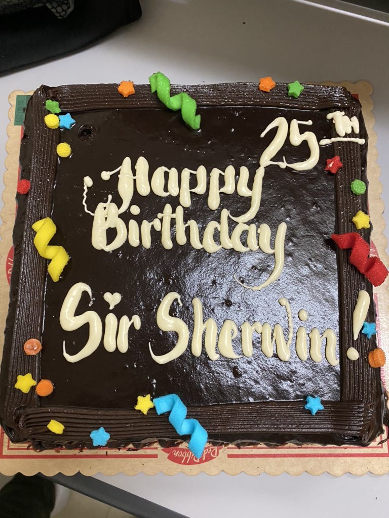 YouAndICollideX's tweet photo. 🎂🎉 #25th https://t.co/4Nnfqk3swR