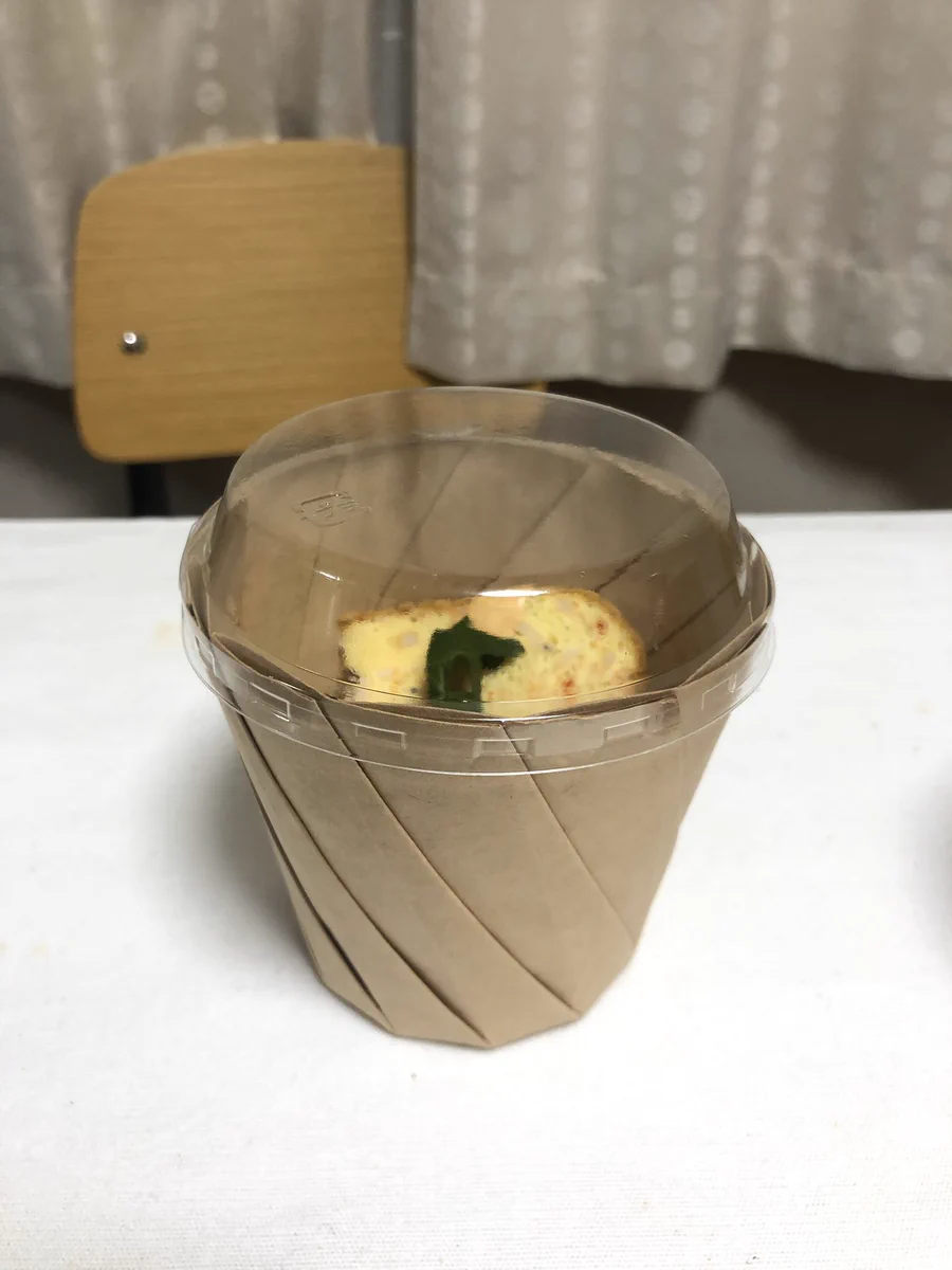 テイクアウトの器「おりがみカップ」！レンジOKで開くと平皿にもなる優れものだった！