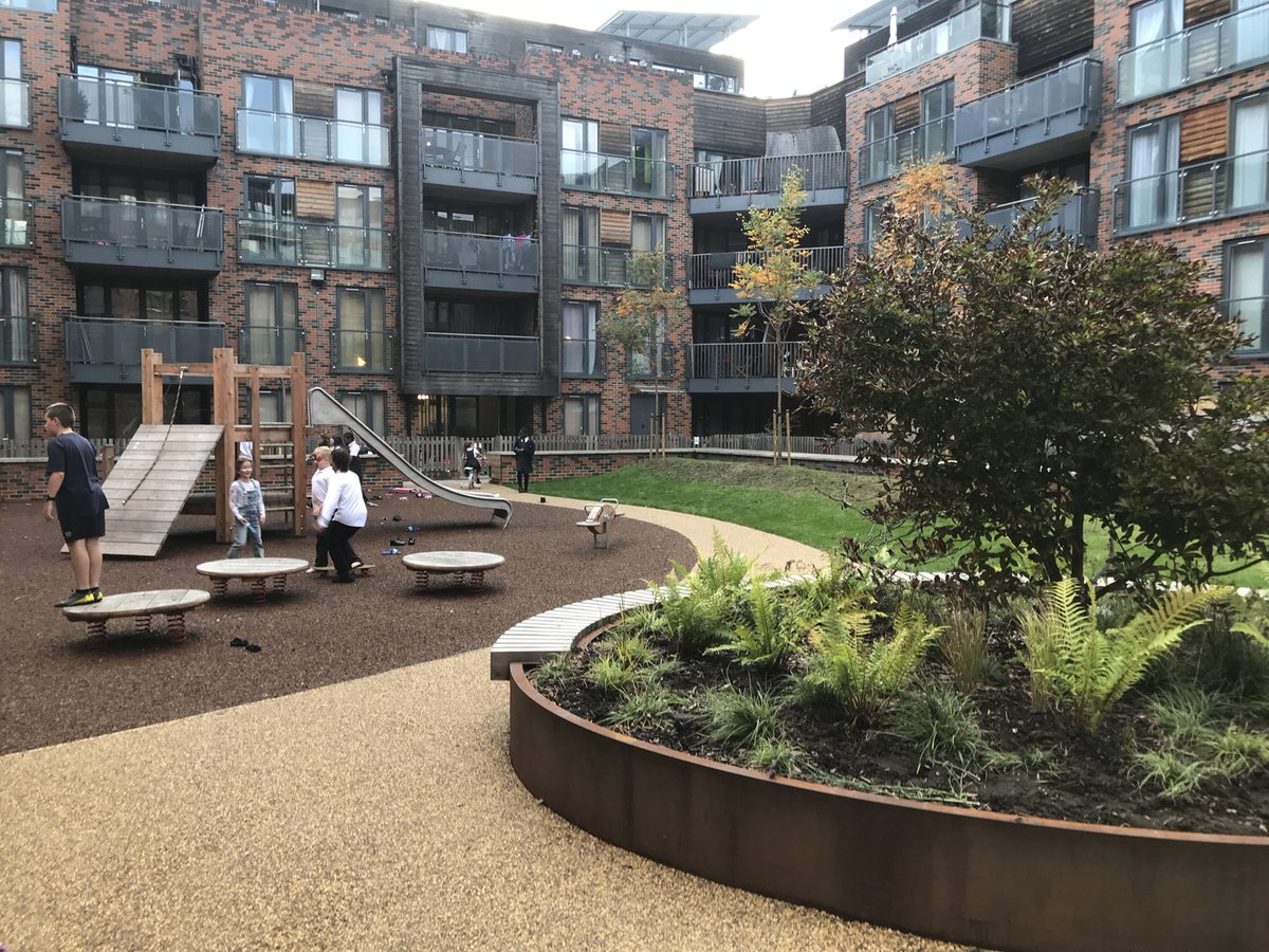 luctweeting's tweet photo. We were appointed by @PeabodyLDN to redesign the courtyard space within an existing residential estate in central Crayford, Bexley, East London. 

Here are some photos of the completed scheme. Very proud of the space.

#WLAM2020 #LifeGrowsHere #LandscapeDesign https://t.co/xUqJ2nOOXm