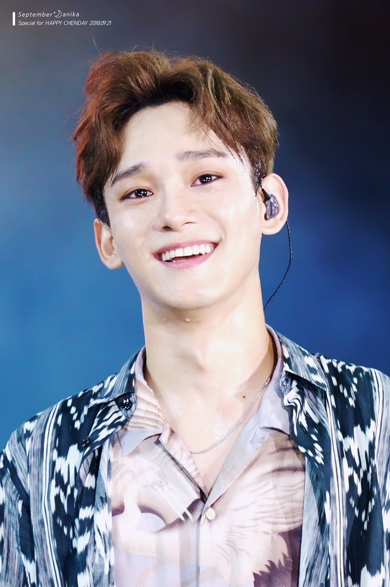 Duminhhang981's tweet photo. #종대야_축하해 Chào mừng tiểu công chúa đến với thế giới đẹp đẽ này. Các cô sẽ luôn yêu thương và bảo vệ con khỏi lũ Knetz xấu xa ngoài kia. 
Yêu con
Yêu gia đình của con
Cô vẫn yêu bố con lắm lắm nhé❤❤❤ https://t.co/1F1yuZ0NnI