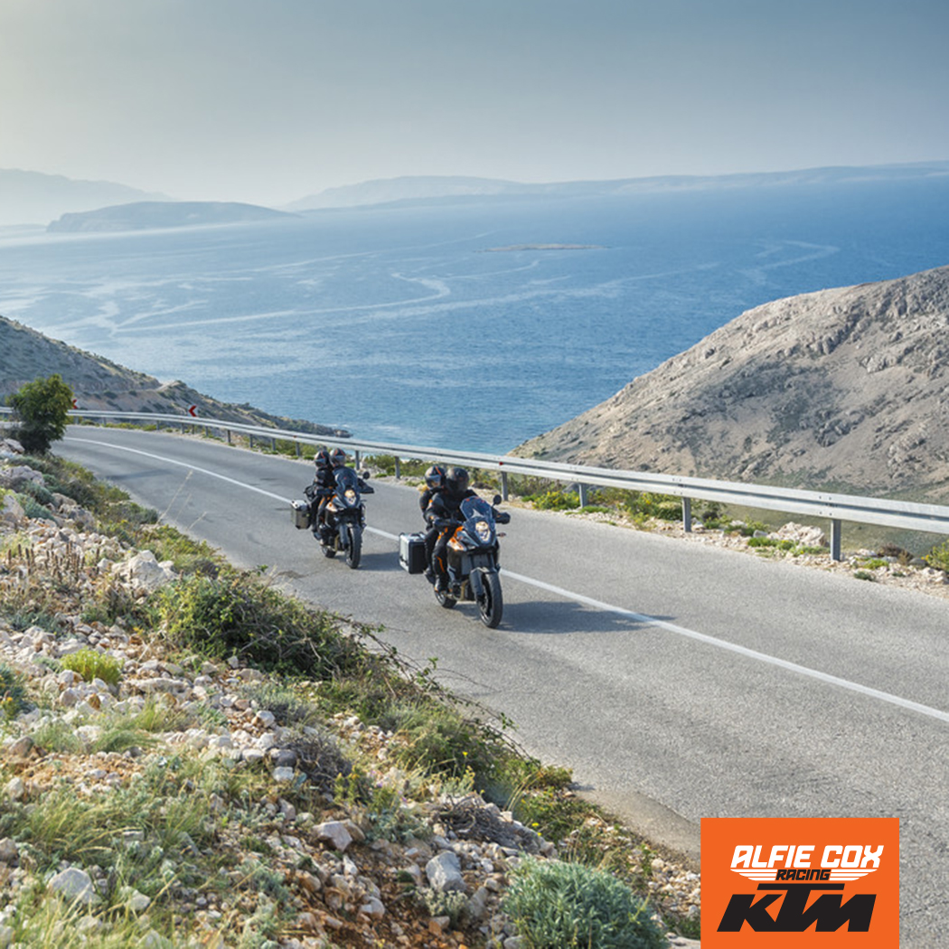 We know that the saying goes "two is company but three is a crowd"…. but we disagree! 😅
🏍️Tag your riding buddies that you can't wait to have that next adventure with!

#ReadyToRace