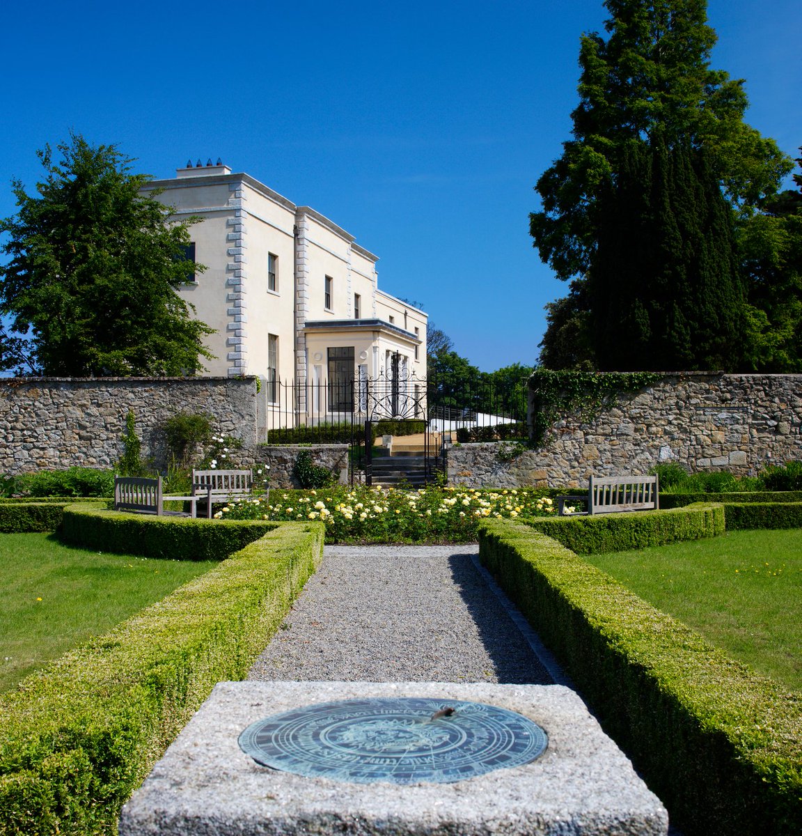 4/ Estate woodland is most evident on Foster’s Avenue, by the Glenomena residences, around the UCD Crèche and along the Stillorgan Road while remnants of ornamental tree planting can be seen at Merville House, Belfield House, Roebuck Castle & Richview