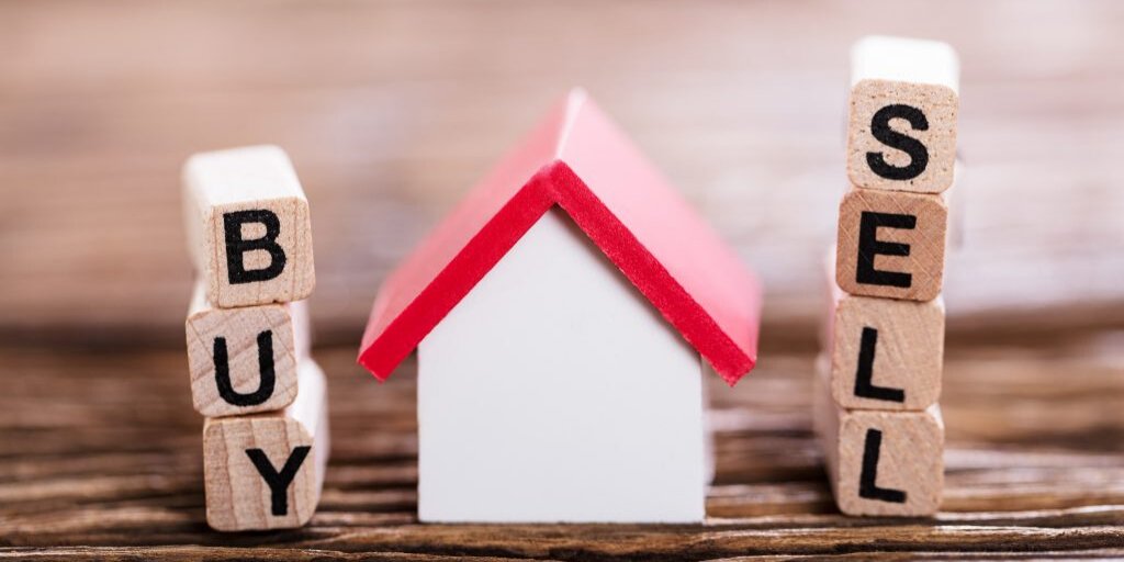 coxhomes61's tweet photo. We are all working from home but we have implemented a range of strict safety procedures for those customers who want to visit our office or have viewings. Valuations and advice are available over Zoom or Facetime.
https://t.co/MqoM9tVUjl
#virtualvaluations #virtualviewings https://t.co/VoeFYeVGed