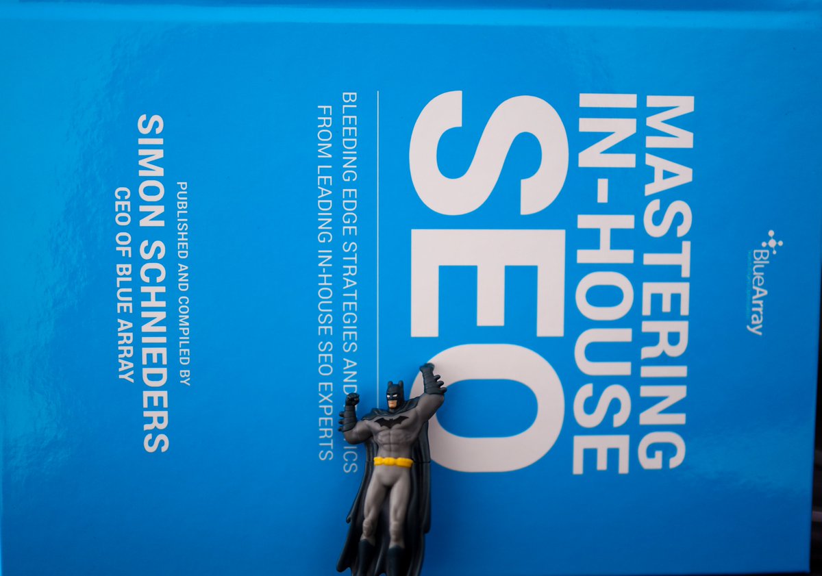 OmiSido's tweet photo. @JudithLewis @chrisgreen87 @simoncox @JohnMu @davidiwanow @ChrisSimmance @aleyda @searchmartin @boggles @essentialskill @syndk8 @CraigRRayner @jennyhalasz @schachin @Ellanorsh @MontseCano @jcvangent @hellemans @robinlmay @craigcampbell03 @dergal @RicRodriguez_UK @JonDMyers @DavidAmerland @RemcoTensen @marthavanberkel @ohmishy @anton_shulke @bill_slawski @nickwilsdon @kevgibbo @WolfofBaldSt @MrsAlinaGhost @eYordanov @JulesGrimm @Optimisey @simmonet @bobrains @jroakes @El_Fenix @LoukilAymen @dawnieando @AndrewNguyenSEO @mrcallumscott @Jammer_Volts @SimonHeseltine Look what arrived today! ���
"Mastering In-house SEO" with @RoxanaStingu and @RicRodriguez_UK
The #megathread is everywhere... (evil laughter🤣)
Thank you @bluearrayseo and @gem_tizz!
Buy here https://t.co/pYTT9ep0gE
#masteringseo #seo #DigitalMarketing https://t.co/gGJsE0TVOP