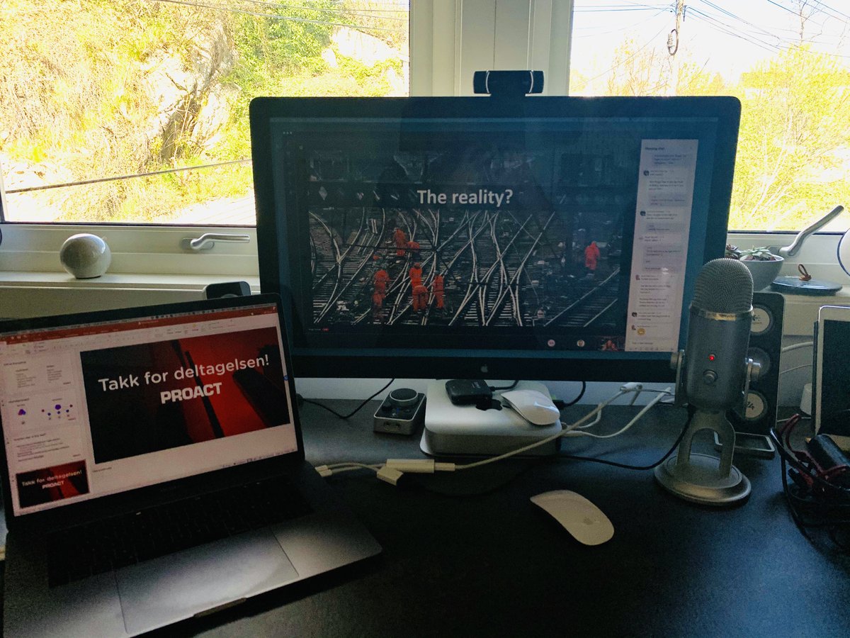 h0bbel's tweet photo. Live webinar. #TeamProact https://t.co/rIKlAr7j8S