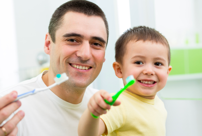 #WednesdayWisdom refresher on #tooth brushing!

① wet brush, &amp; use a small drop of toothpaste (~size of a pea) on the middle of the brush head. 

② Gently sweep the brush across teeth in small, circular (not back and forth) motions (at least 2 mins) 

③ Rinse with water