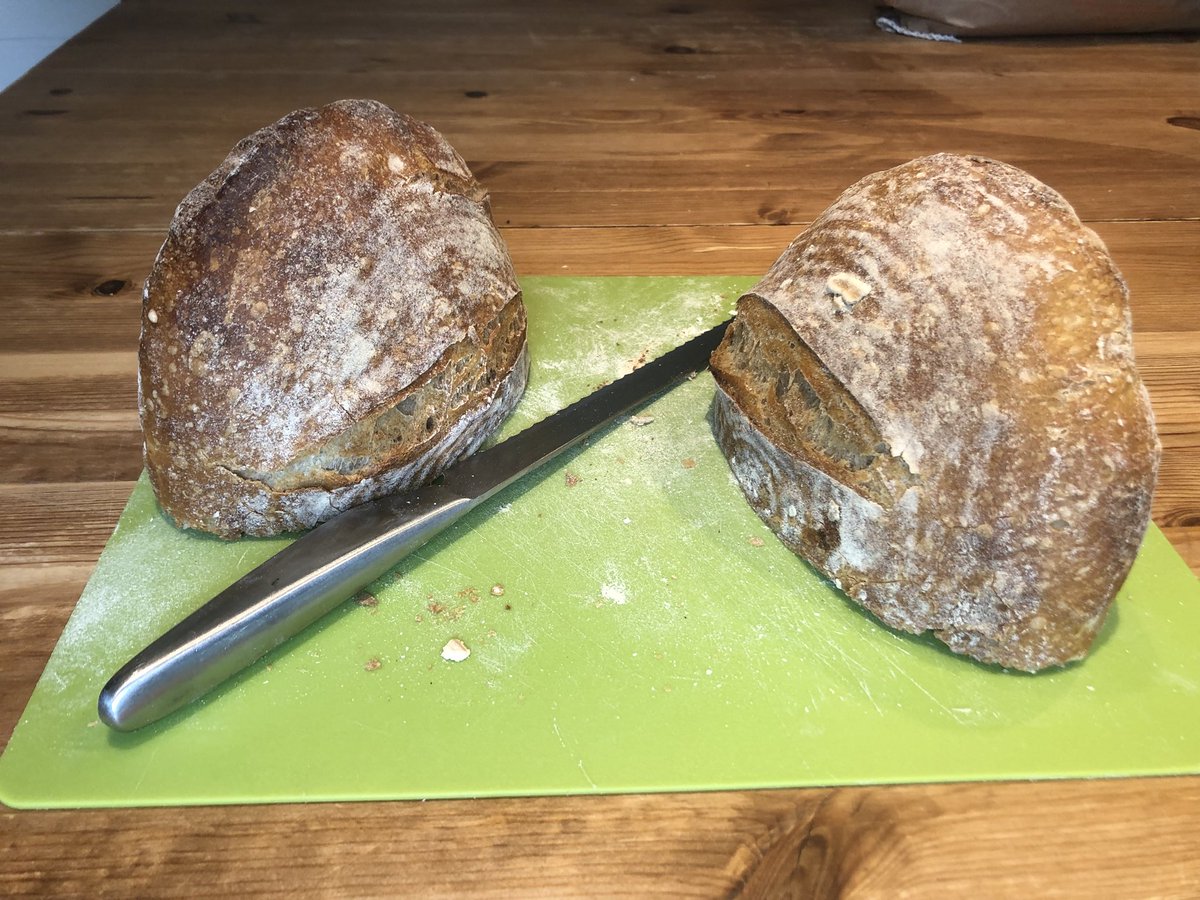 thecookingshed's tweet image. Our first online sourdough class is complete! We hope you enjoyed baking along? Don’t forget to share pics of your sourdough loaf, pizza, and lemon curd when you’re done 😍🙌 New dates released for our next class soon 
#sourdoughclass #onlinesourdough #howtomakesourdough