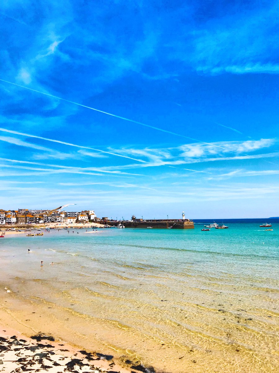 #StIves forever looking like a pretty postcard☀️📸