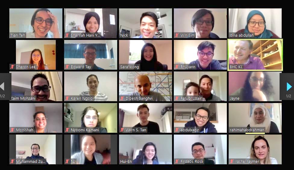 UKinMalaysia's tweet photo. HC @UKAmb_Hay hosted his 1st #ZoomCall with #Malaysian @CheveningFCO scholars.

Great opportunity to understand the situation on the ground here in 🇲🇾 &amp; 🇬🇧 amidst #Covid19 pandemic. 

Scholars shared how they are coping with their studies, the welfare &amp; support they get in the UK https://t.co/EzbsMWyUOO