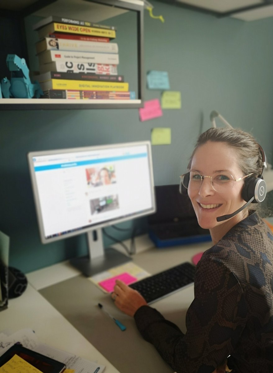 Today there is only one little co-worker in da house. Post the color if you can find it. 😊 #DellMiddaySelfie #ERGConexus #LifeAtDell #Iwork4Dell