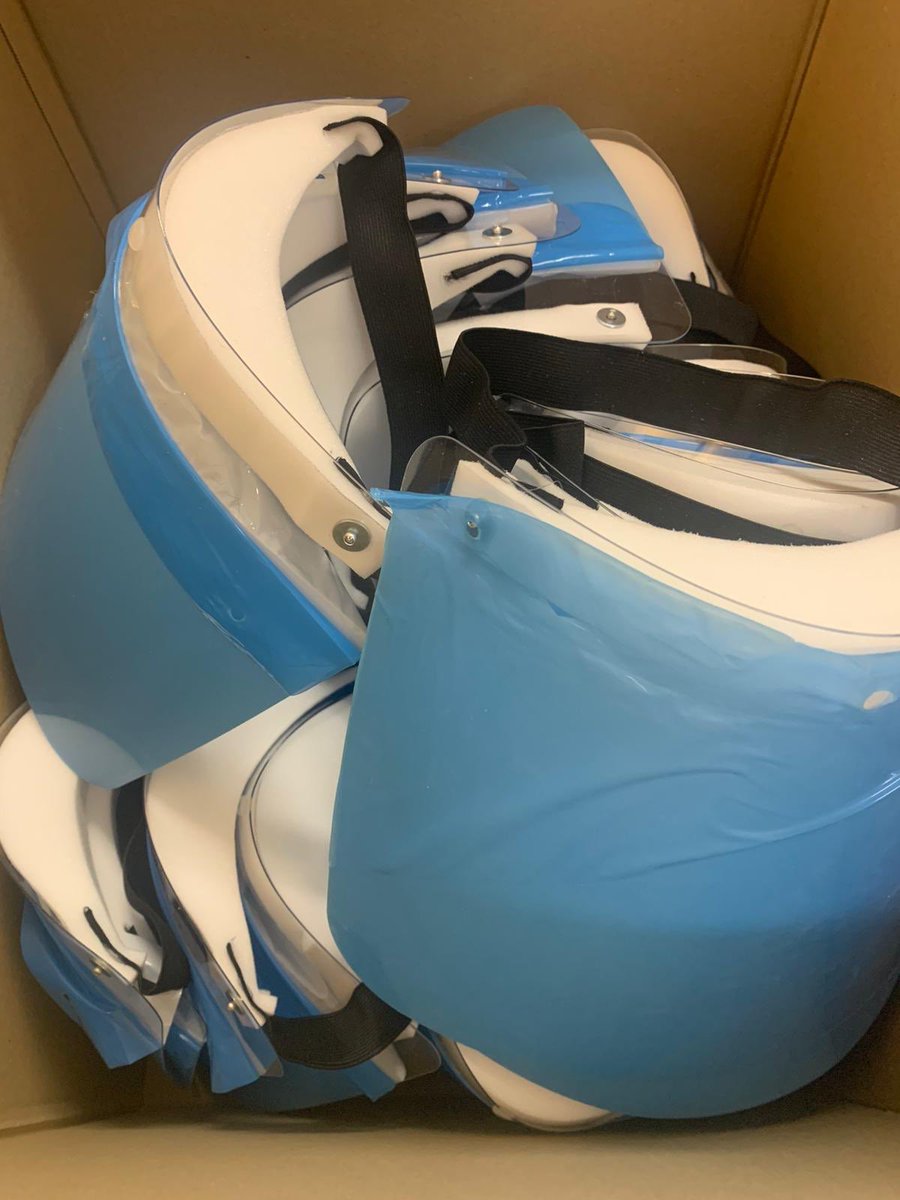 LinwoodCareHome's tweet photo. Some more #PPE arrived to help  #safeguard our #keyworkers. #Thankyou @DG_Creatives we appreciate u4ur #kind gesture &amp; #communityspirit #together we’ll #BeatCOVID19 We R #formidable when we come 2gether! Changing #mindsets everyday @AnchorHanover https://t.co/9XFmG4s0U2