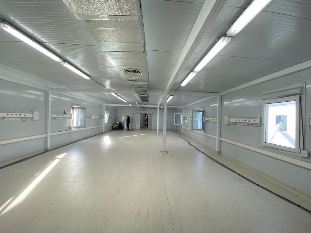 gobdecordoba's tweet image. #HospitalModular: la obra está en su etapa final. La platea, cierre lateral, veredas exteriores, perimetrales y acometidas de servicios están a cargo de la Provincia.