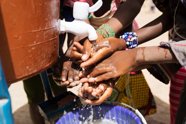 #Handwashing with soap and clean water is one of the most effective ways to prevent the spread of #COVID19. Yet 4 in 10 people live without basic handwashing facilities. We must act NOW to ensure everyone can wash their hands safely.
